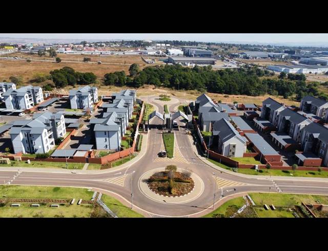 LAND FOR SALE IN GOLDEN FIELDS ESTATE